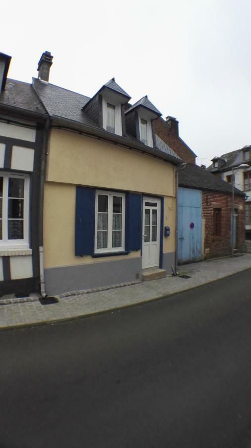 L'Estacade : maison de pecheur Saint-Valery-sur-Somme Extérieur photo
