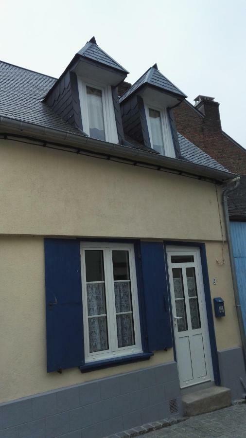 L'Estacade : maison de pecheur Saint-Valery-sur-Somme Extérieur photo