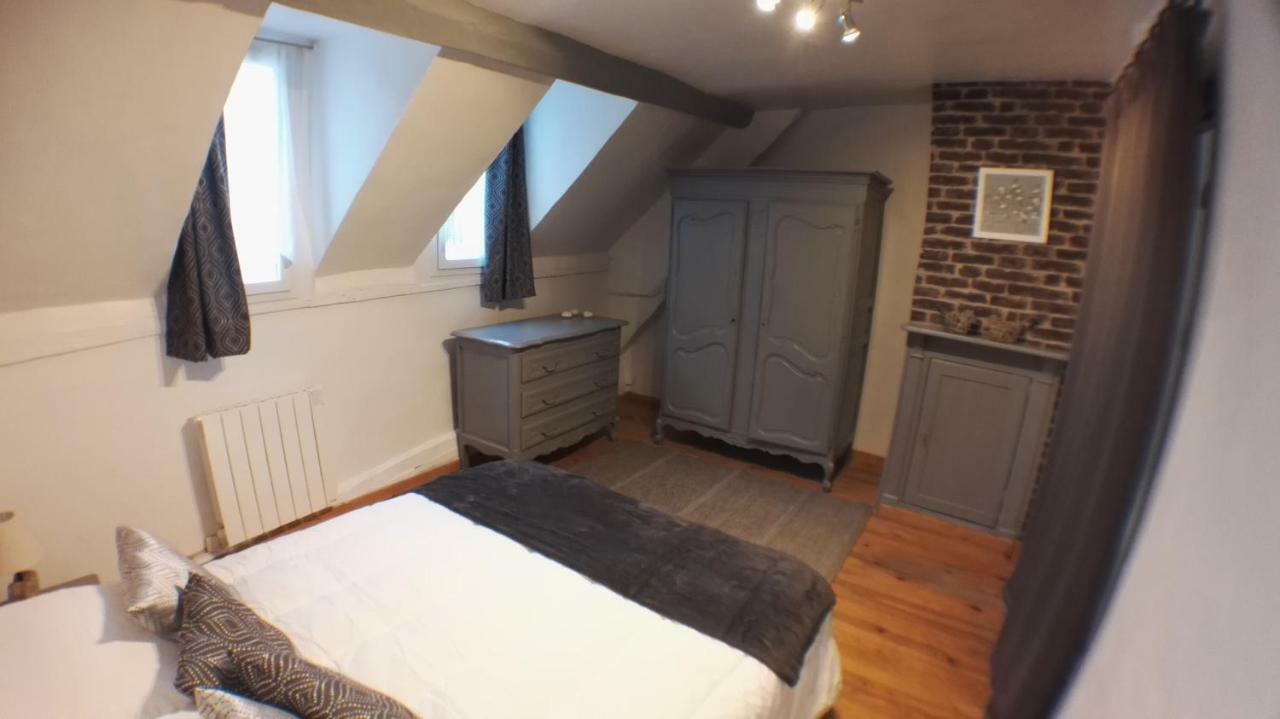 L'Estacade : maison de pecheur Saint-Valery-sur-Somme Extérieur photo