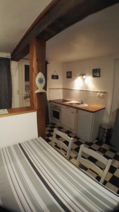 L'Estacade : maison de pecheur Saint-Valery-sur-Somme Extérieur photo